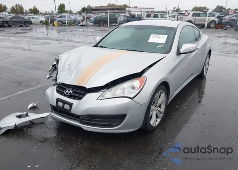 2010 Hyundai Genesis 2.0T из США, поврежденный, VIN KMHHT6KD9AU025157